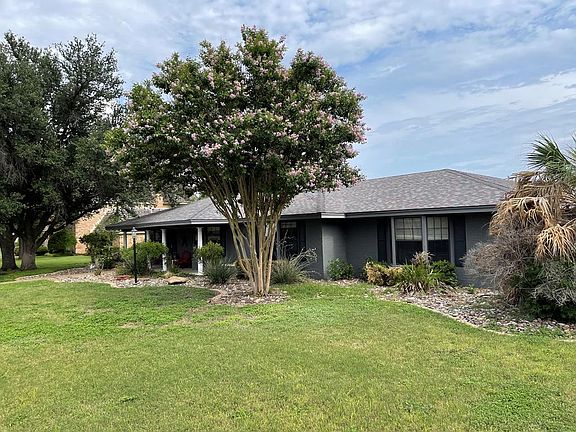 3rd image of 3005 Oak Mountain Trl