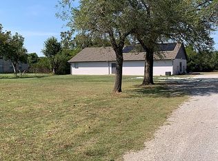 304 E Macarthur St, Shawnee, OK 74804