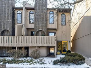 876 W Aaron Dr, State College, PA 16803