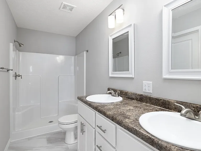 1105 Abbey St — Photo 10