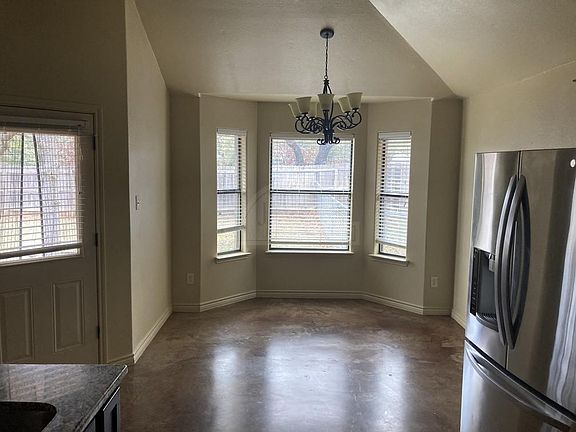 4th image of 7301 Andalucia St
