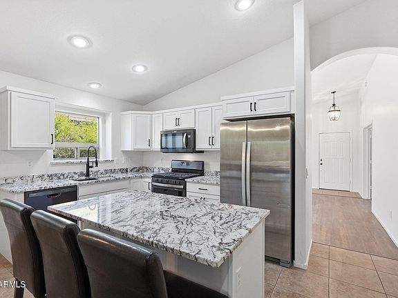 2nd image of 17805 W ANDORA Street