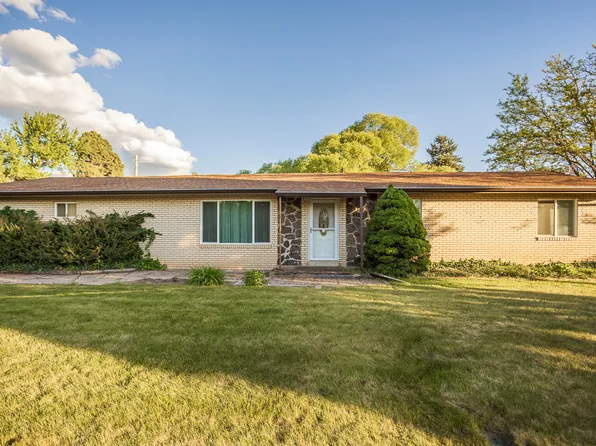 2124 E Cherry Ln, Layton, UT 84040