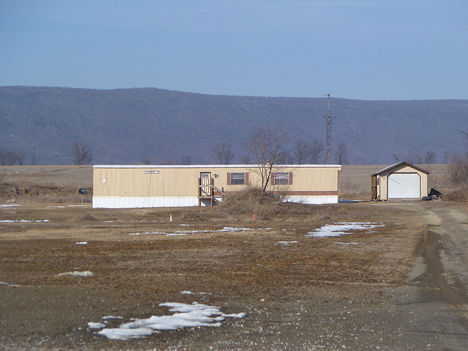 2nd image of 14566 Lurgan Rd