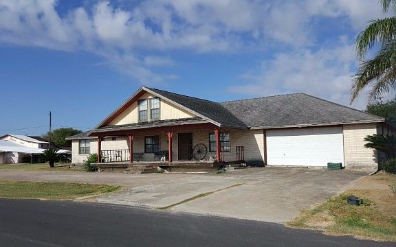 4th image of 6919 Vera Ln