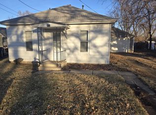 412 N Sumner St, Beatrice, NE 68310
