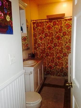 2nd image of 64 Chestnut St APT 1A