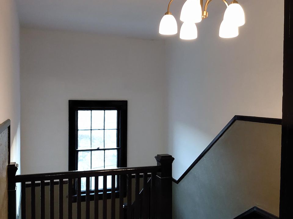 Top floor outside apartment doors #5 & #6