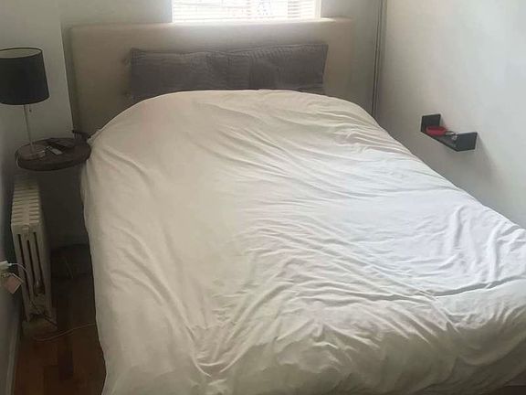 5th image of 258 W 73rd St APT 5
