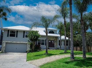 1048 N Stoney Point, Crystal River, FL 34429