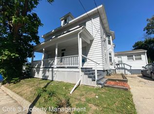 207 W Wood St #C, Bloomington, IL