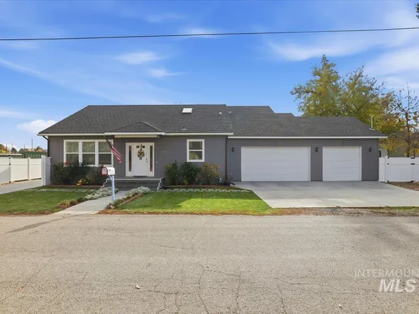 7501 W Swift Ln, Boise, ID 83704