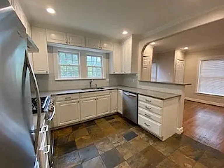 5902 Revere Pl — Photo 9