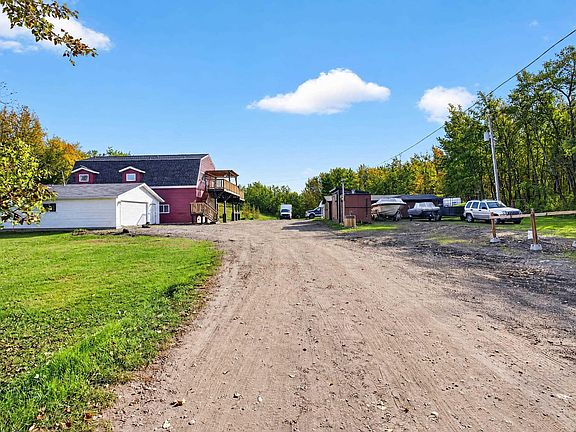 2nd image of 48137 Range Road 232