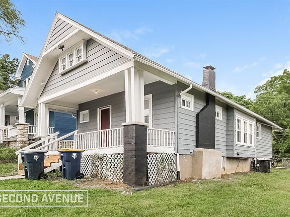 2nd image of 4545 Agnes Ave