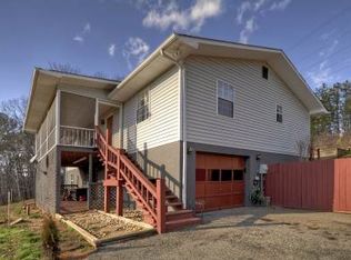 1529 River Rd, Mineral Bluff, GA 30559