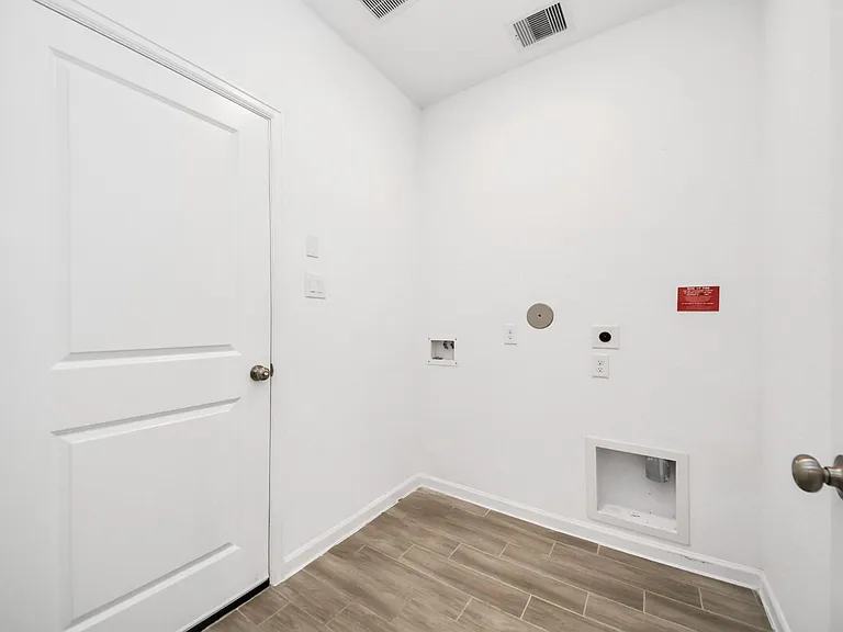7214 Cordgrass Prairie Ln — Photo 33