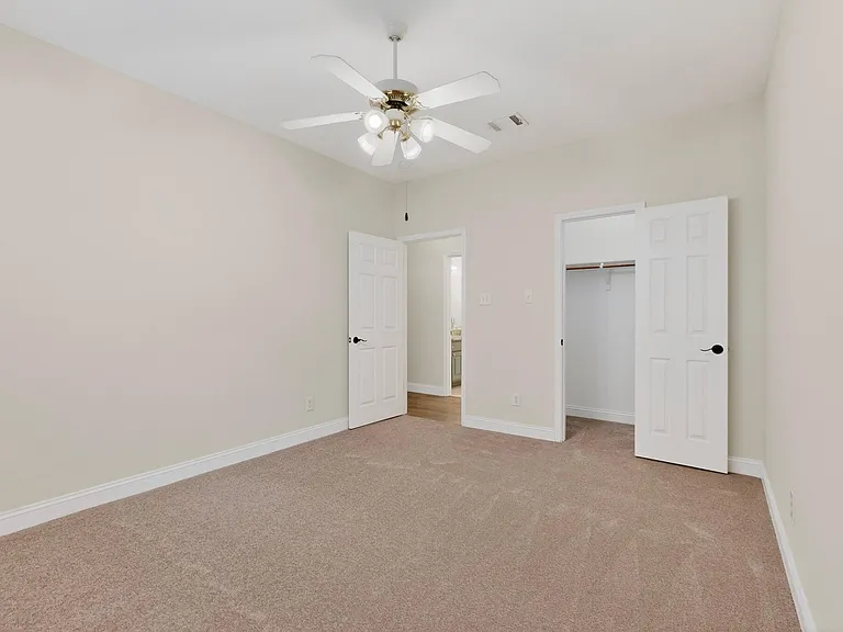 1102 Old Mill Rd — Photo 32