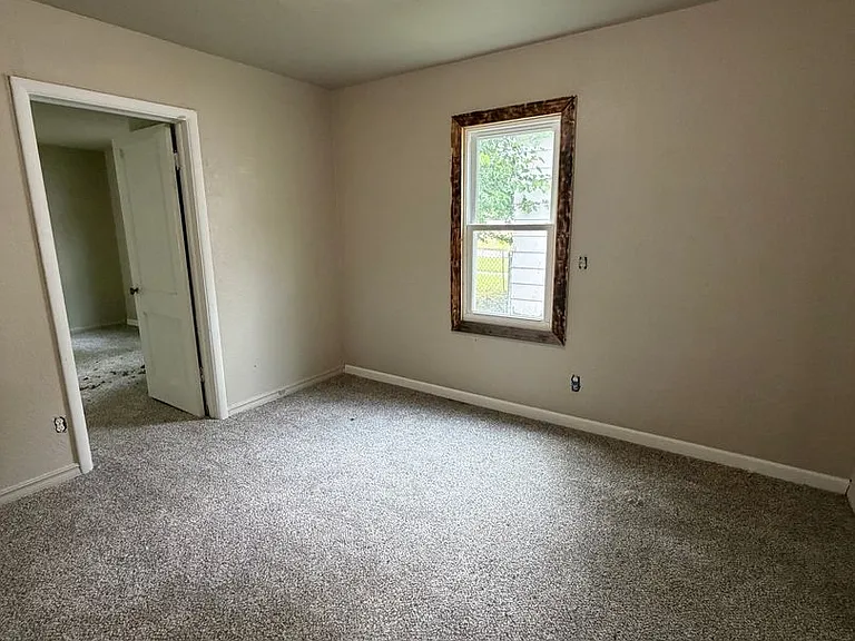 1108 NW #N — Photo 6