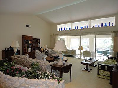 3rd image of 4634 SW Bermuda Way