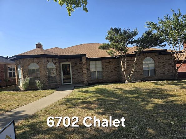 6702 Chalet Ct
