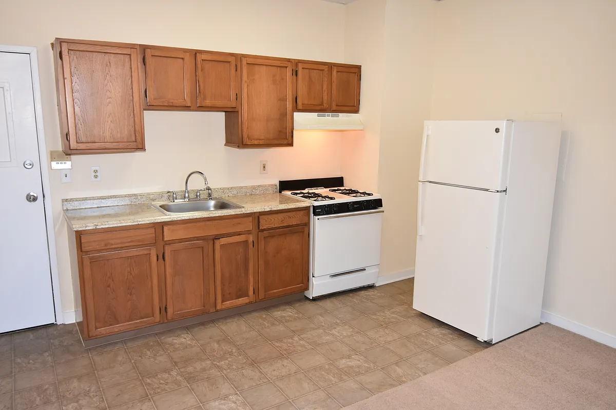 Building Photo - Fallview Apartments