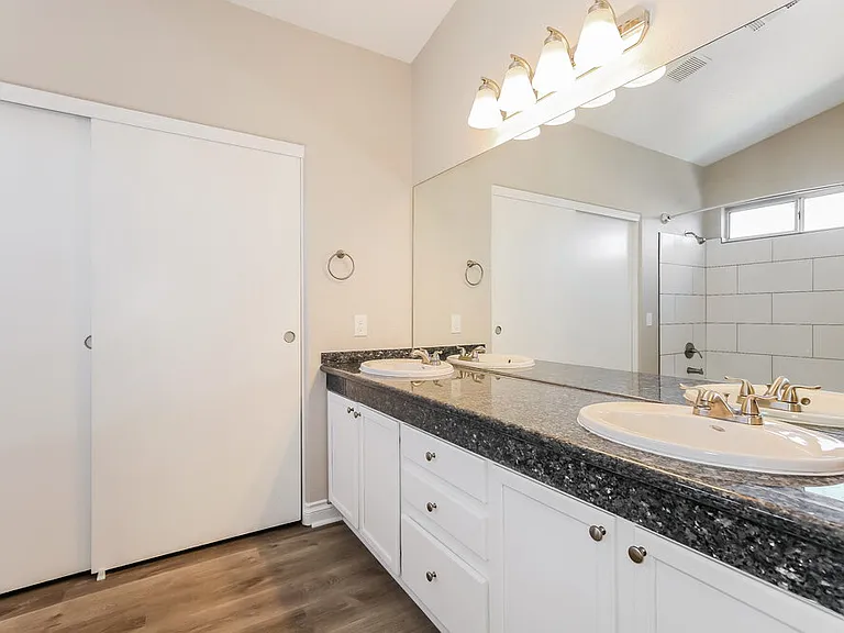 5016 Running Rapids Ave — Photo 12
