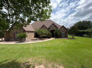 129 Acorn Ln, Aledo, TX 76008