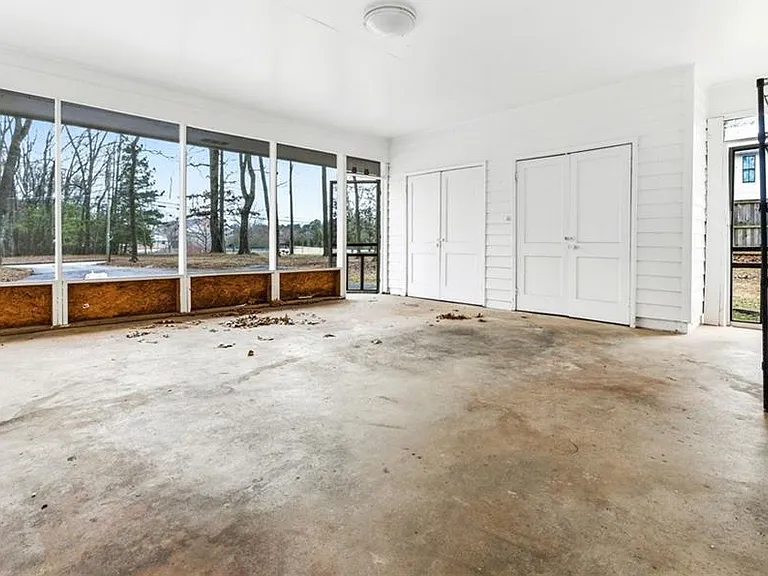 45 Chaffin Rd — Photo 22