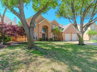 2533 Springhill Dr, Grapevine, TX 76051
