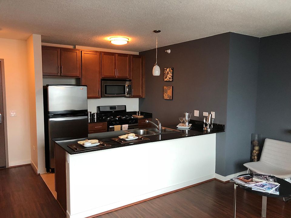1st image of 552 W Kinzie St #W0906