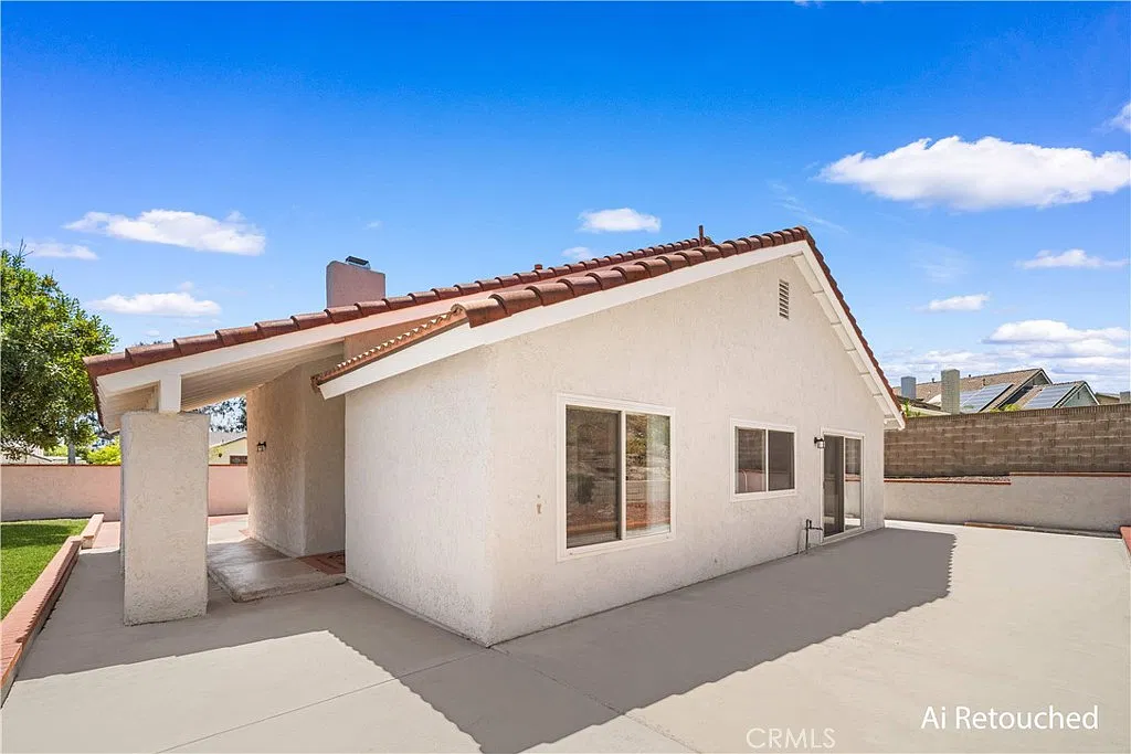 4 bed, 1977 sqft, $5,500 — Photo 4