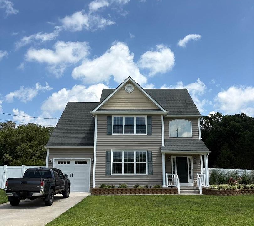 1st image of 2216 Palermo Ave