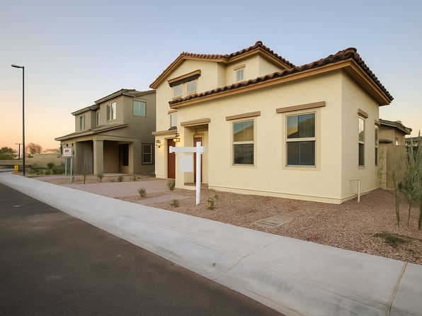 223 E Brinley Dr