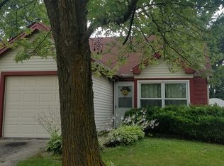 2132 Brittany Ln, Glendale Hts, IL