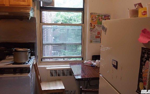 5th image of 14725 38th Ave APT F31