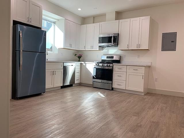 1st image of 2739 Geary Blvd #B