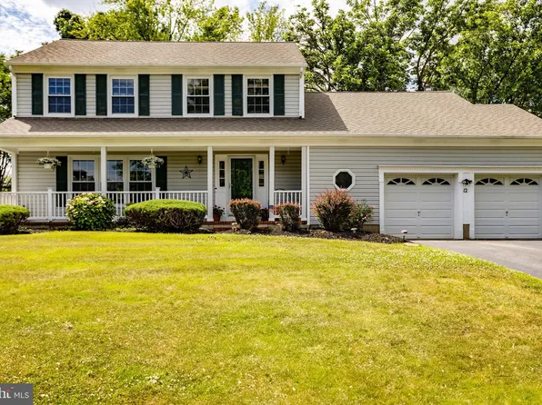 12 Elkshead Ter, Hamilton, NJ 08620