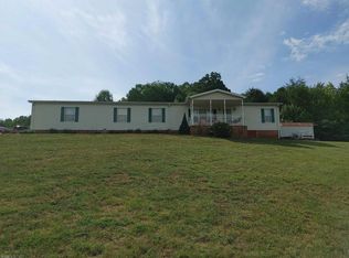 365 Elamsville Rd, Stuart, VA 24171