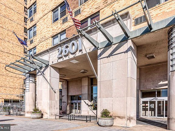 3rd image of 2601 Pennsylvania Ave APT 1033
