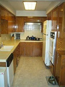 5th image of 3870 Paula St