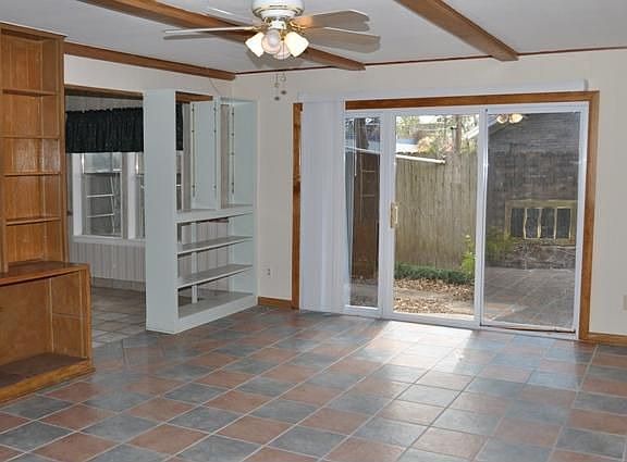 5th image of 2819 Rockarbor Dr
