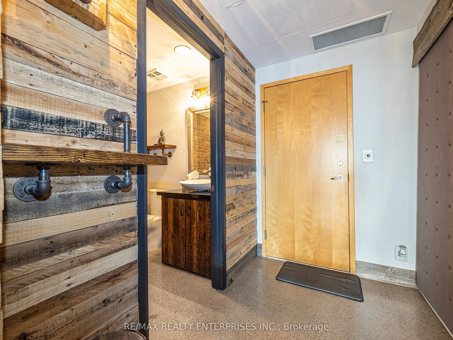 2 bed, $4,200 — Photo 3