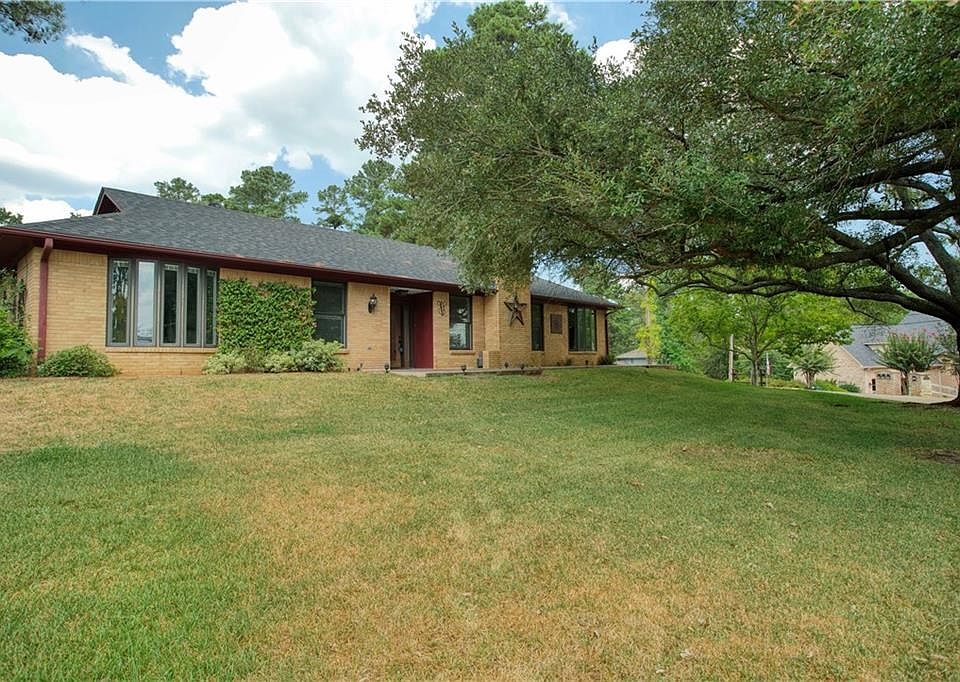 1st image of 1420 Lakeshore Dr