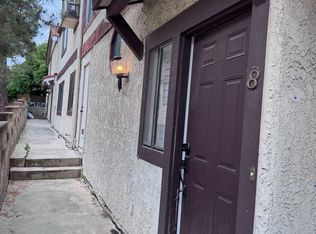 5321 Colodny Dr APT 8, Agoura Hills, CA 91301
