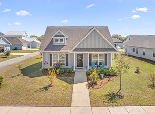 80 Woodsorrel St, Freeport, FL 32439