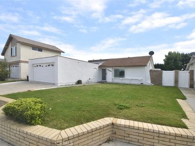 6056 Palau St, Cypress, CA, 90630