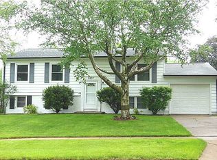 5807 Eastview Ave SW, Cedar Rapids, IA 52404