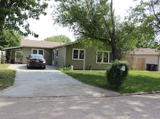 2403 Galloway Dr, Manhattan, KS 66502