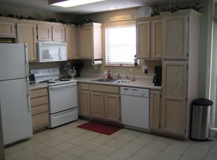 1402 SE Lexington Ave #154C, Lees Summit, MO 64081